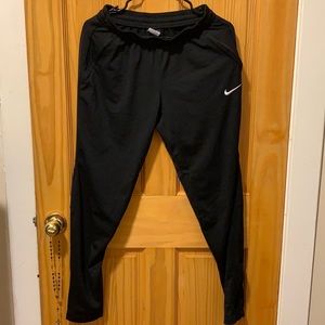 Woman’s Nike Academy Knit Soccer Pants